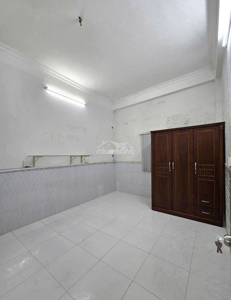 Phòng trọ quận 5 cách đhsp, đhsg chỉ 1km - 4