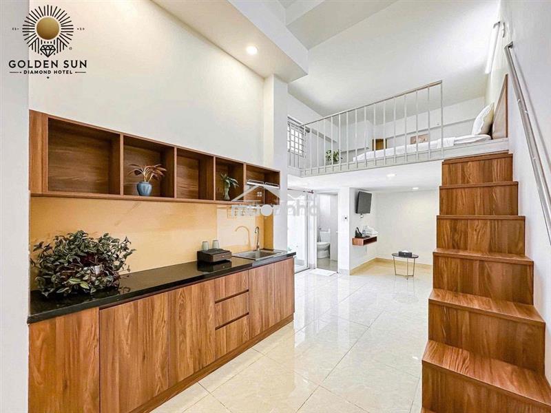Duplex ban cong trục đường nguyễn văn linh , gần đh nguyễn tất thành