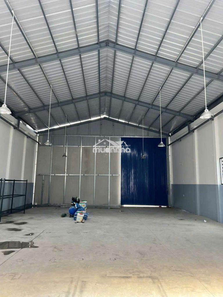 Xưởng giá rẽ tpk tân uyên 1000m² sẵn văn phòng điện 320kva sx đa nghề