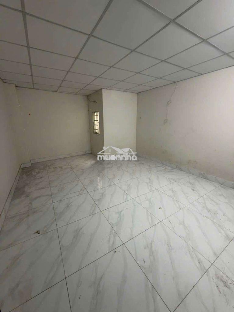 Kho xưởng q12: 4x28. gác lửng 2pn - Ảnh 3