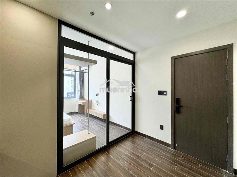 Khai trương căn hộ 100% gần ga sài gòn,vòng xoay dân chủ