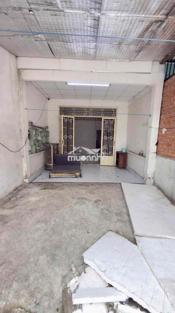 Nhà 100m2 đường đồng tâm - song hành | có sơn mới