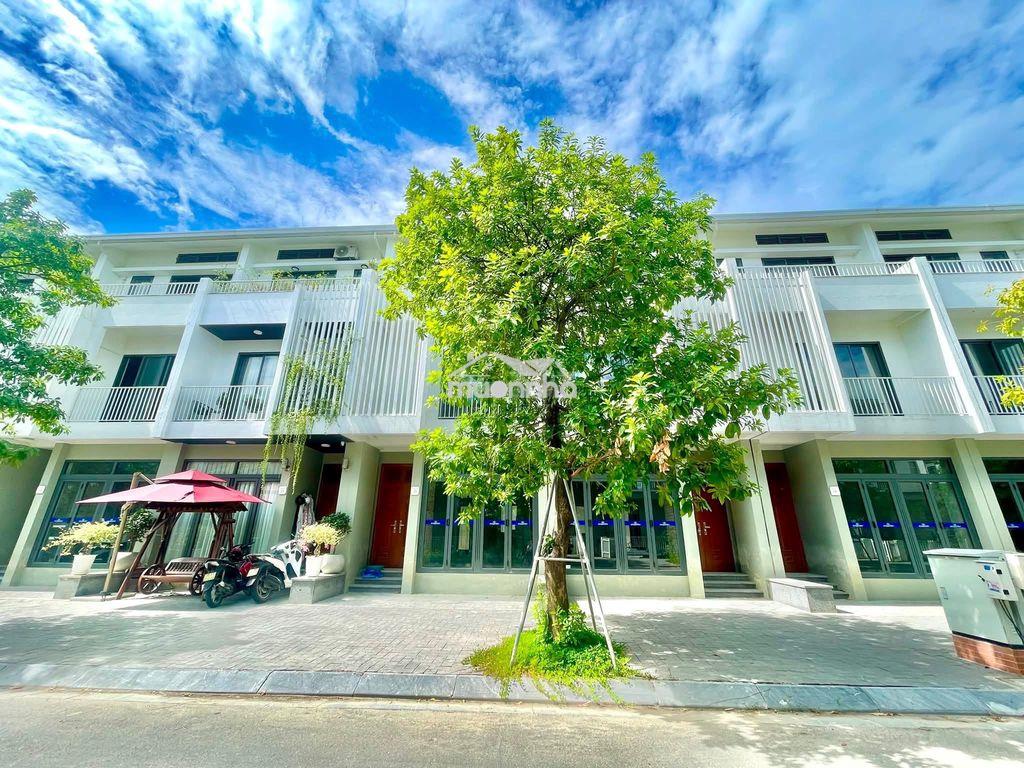 Cần bán nhanh nhà phố ngay trung tâm chỉ với 4,3 tỷ - Ảnh 3