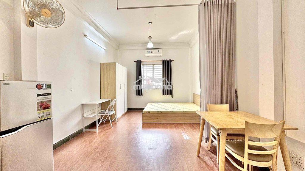 Hình thật giá thật 100% studio cách metro văn thánh 100 mét, giáp q1 - Ảnh 2