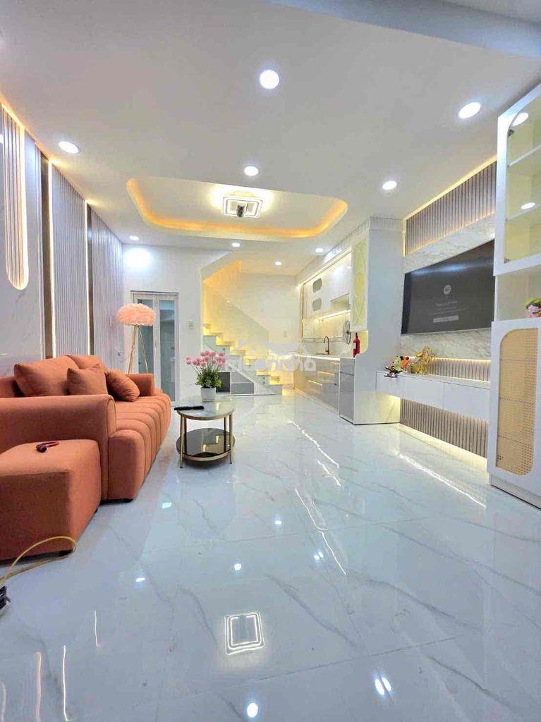 Nhà có sổ hồng gần sát đường huỳnh tấn phát q7 - Ảnh 4