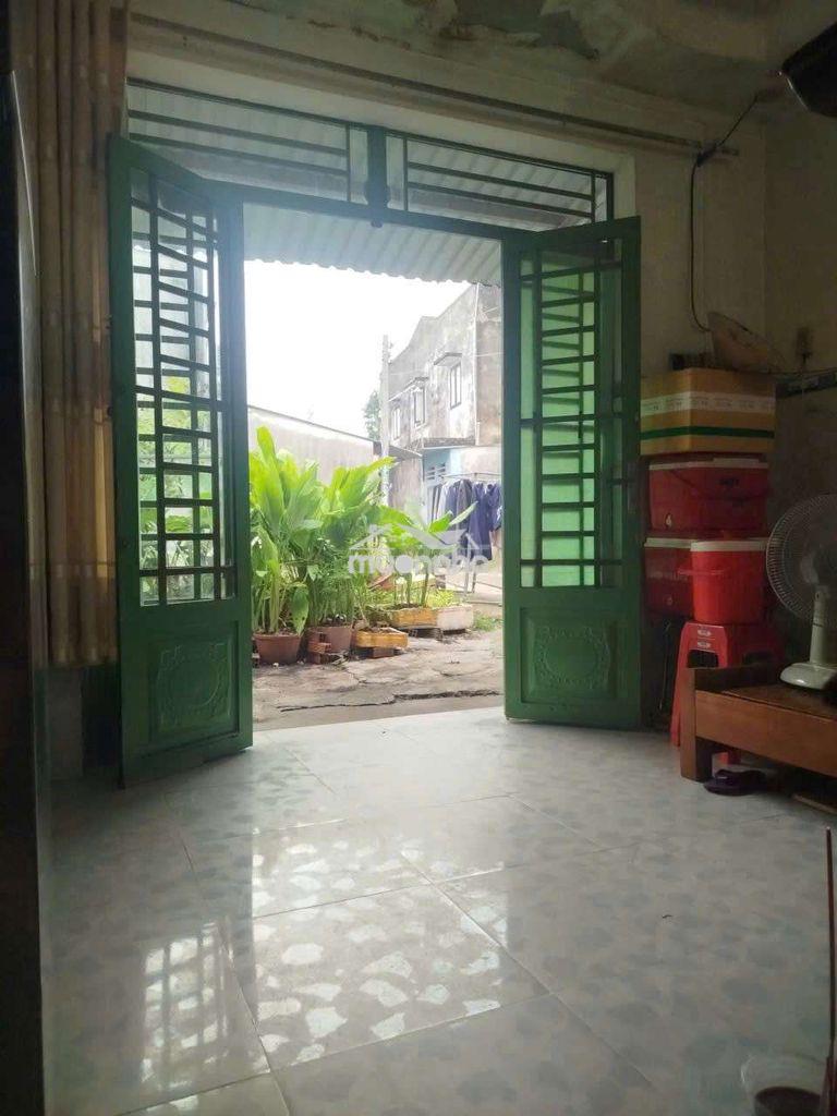 Cần bán gấp nhà 4 x8