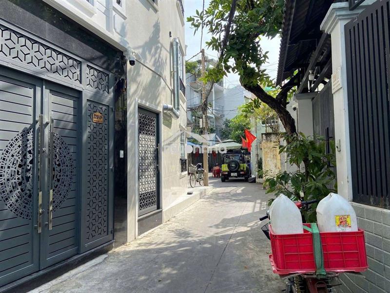 Nhà rộng ở kinh doanh