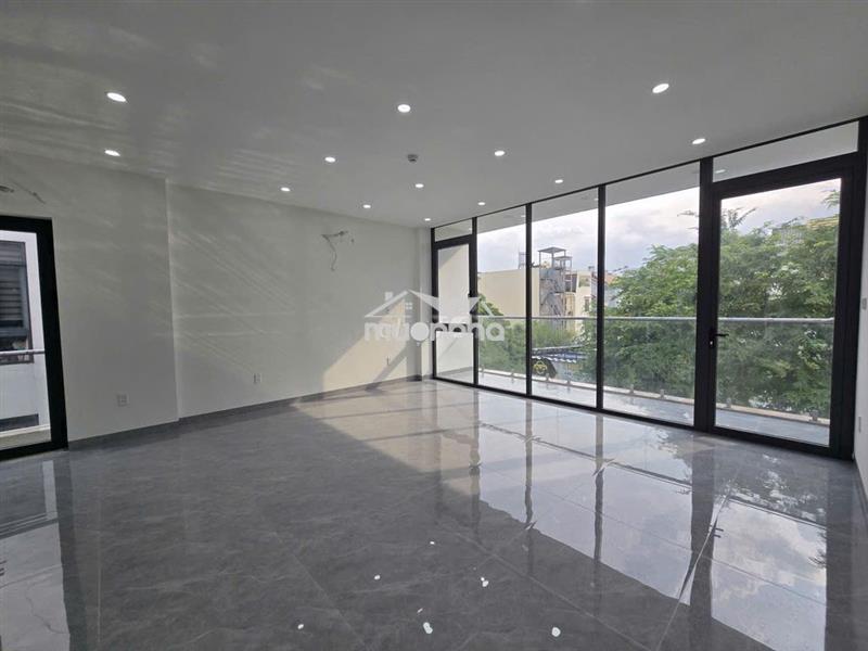 Cho thuê toà nhà văn phòng bình trưng đông kế gobal city,160m, 5 tầng