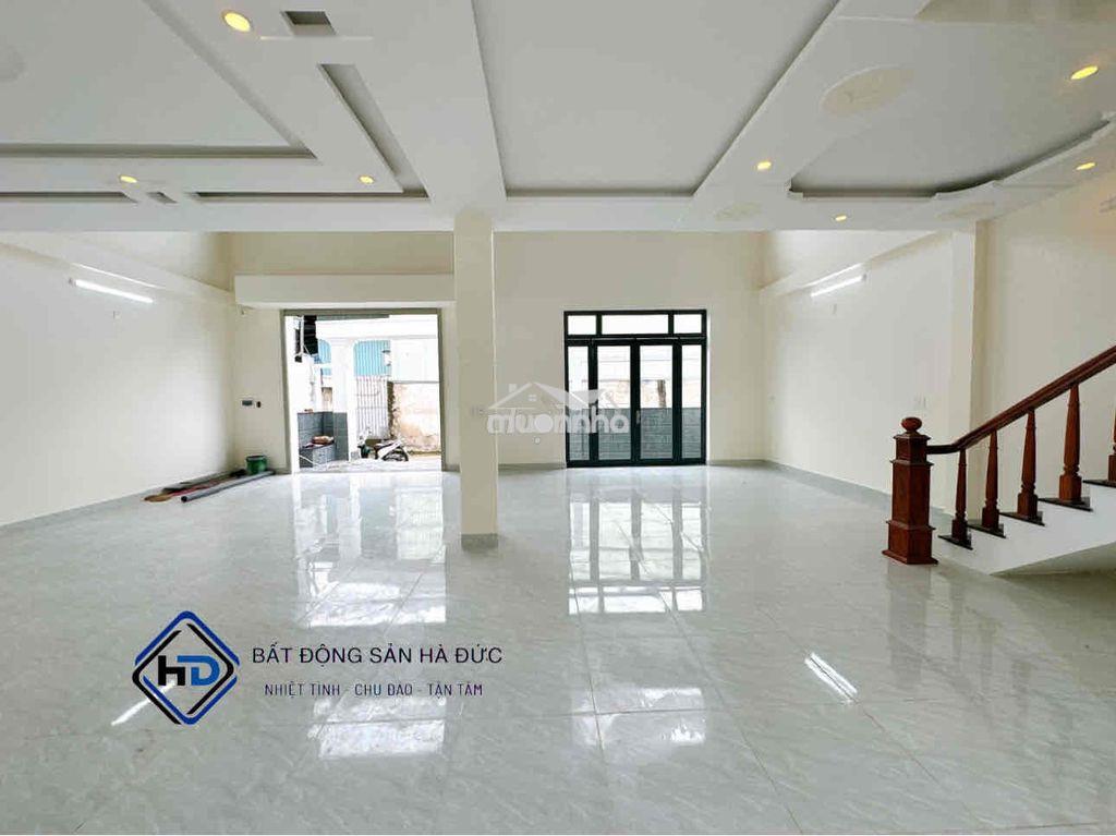 Nhà đúc lửng 10x15 mới đẹp hẻm xe hơi thông giáp quận 12 - Ảnh 4