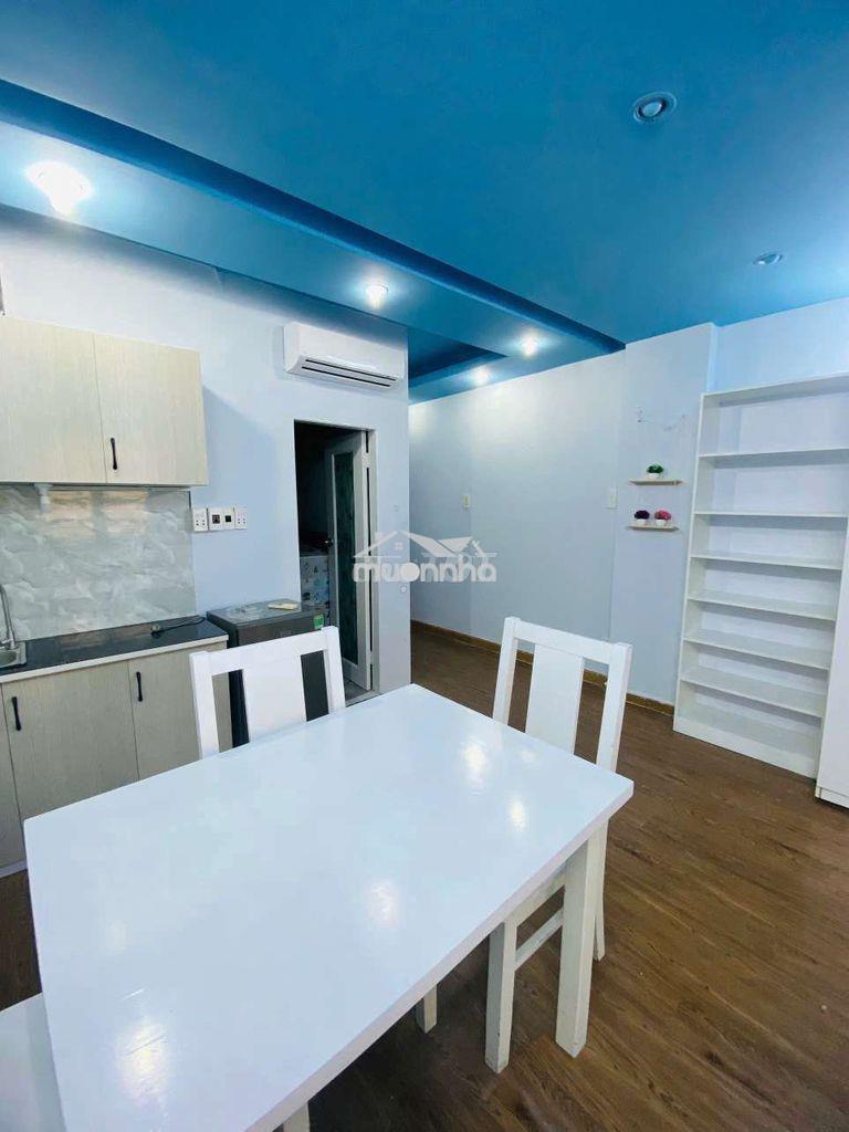 Căn hộ dịch vụ có ban công ngay sát bệnh viện đại học y dược - 4