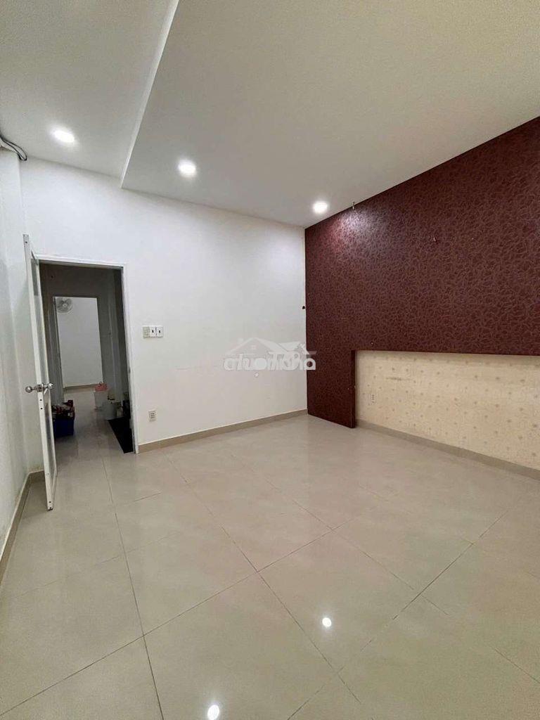 Nhà 1 trệt 2 lầu sân thượng 4x10m 4 phòng hẻm 355 sư vạn hạnh - 4