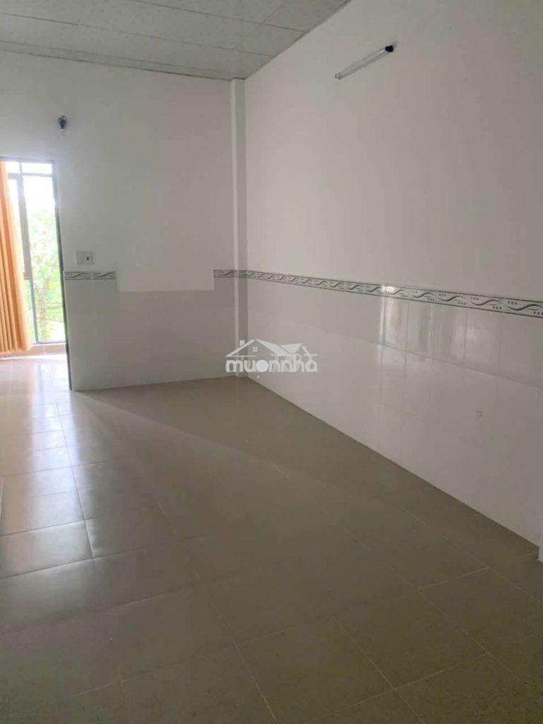 Cho thuê nhà hẻm xe hơi tỉnh lộ 10 qua quốc lộ - Ảnh 3