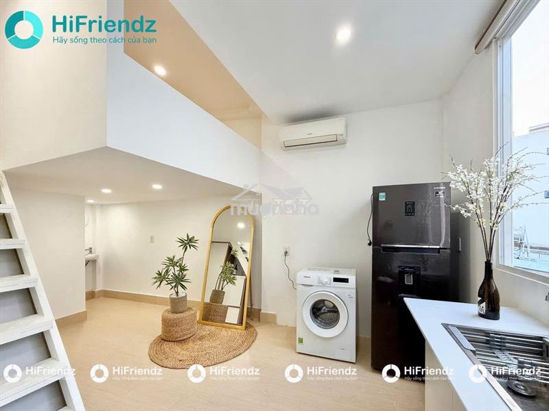 Duplex sinh viên tone trắng dịu dàng phù hợp cho nhóm bạn nữ ở đông