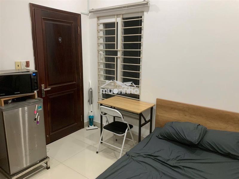 Cần cho thuê phòng quận 10 hồ thị kỷ . giá 4.300.000vnd 