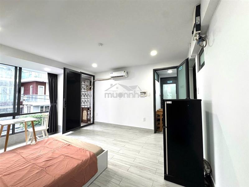 Studio full nội thất cửa sổ,ngay nguyễn văn lượng,cuối dương quảng hàm