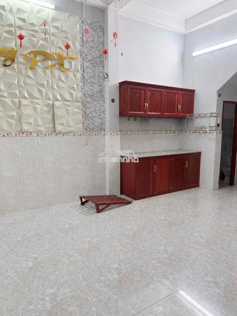Cho thuê nhà sau chợ phú phong - Ảnh 2