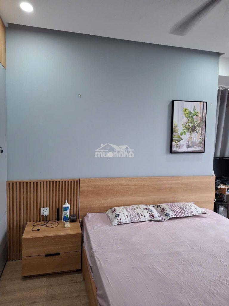 Cần cho thuê emerald, 71m2 2pn + 2wc, full nội thất đẹp, giá 15tr/th - Ảnh 2