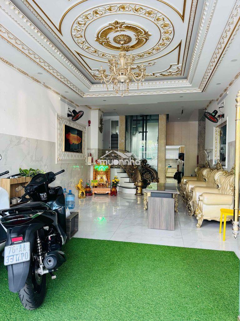Cho thuê nguyên toà nhà 6 tầng mt nguyễn phước lan- hoà xuân 35tr