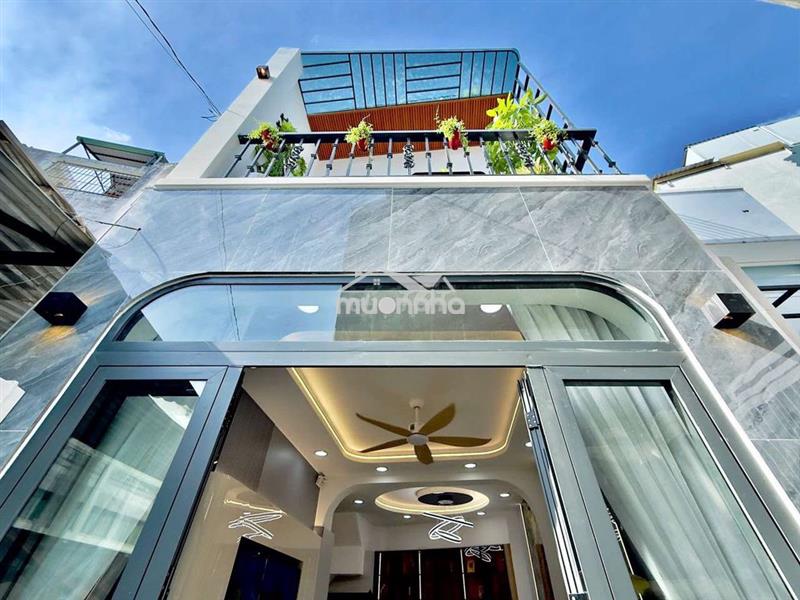 Bán nhà nguyễn trung trực 3 tầng 50m giá 6 tỷ 200