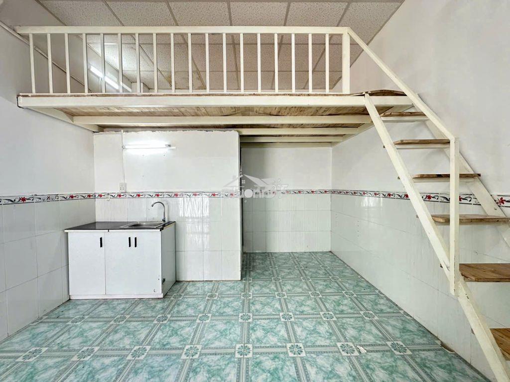 Dupex cửa sổ ngay cầu chữ y, đh sài gòn, tiện qua q1, 5 mất 5 phút - Ảnh 2