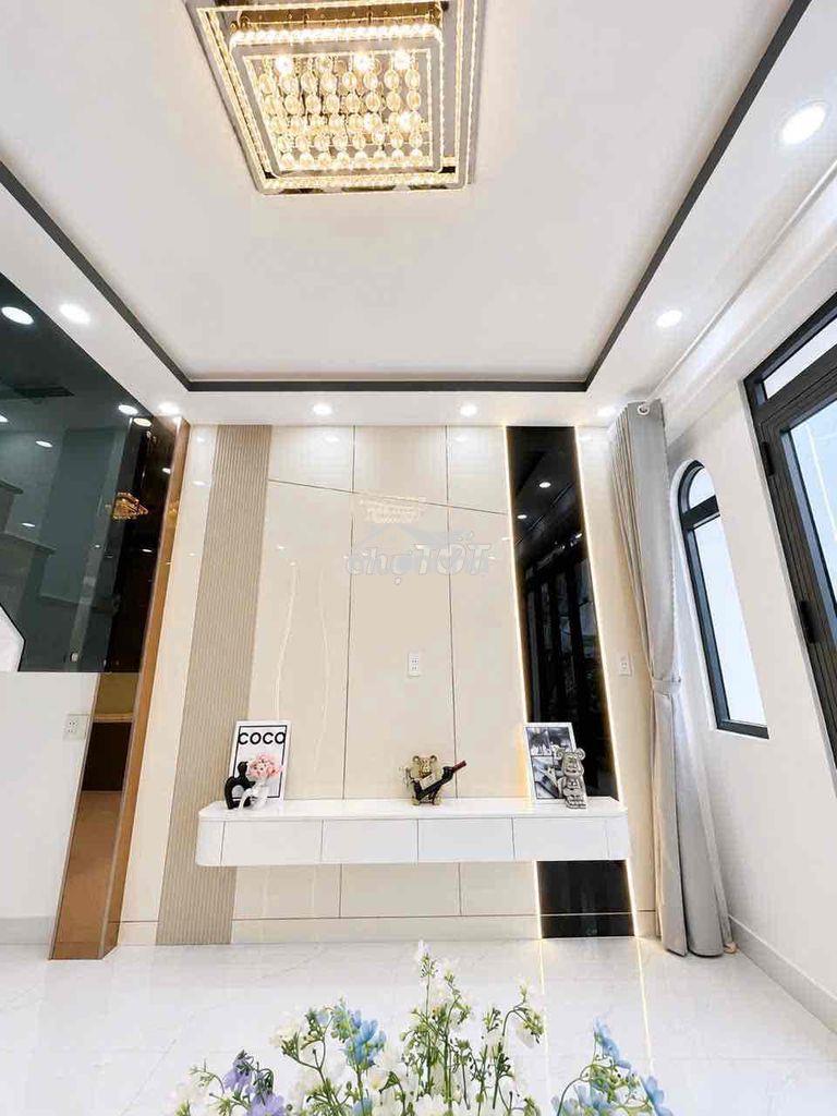 Nhà đẹp chính chủ - trung tâm cách q7 3p đi xe - Ảnh 4
