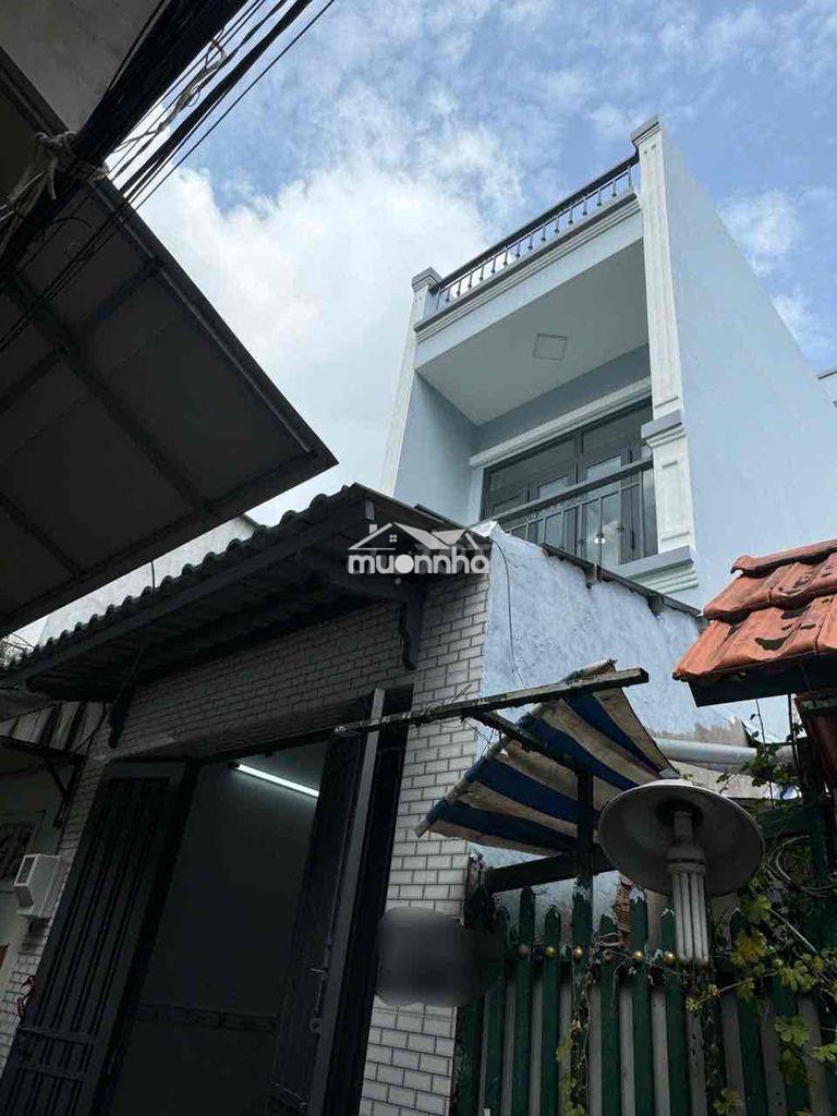 Nhà 3 tầng diện tích sử dụng 150m2 , liên tỉnh 5 xây mới