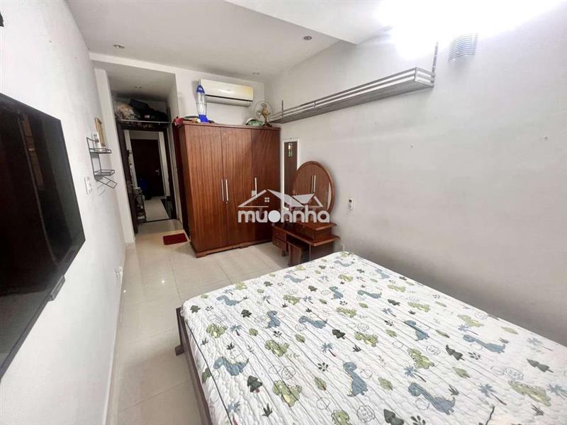 Nhà riêng còn trống 1 phòng, sạch sẽ, full nt ngay khu trung tâm 