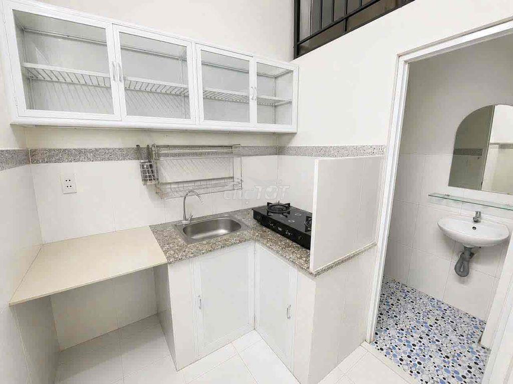 Bán nhà thạnh xuân 1 trệt 2 lầu đất thổ cư 100% 4 phòng ngủ - Ảnh 3