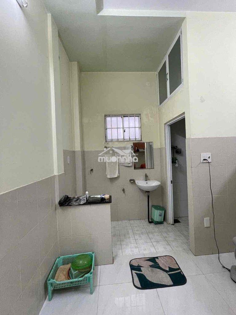 Cho thuê nhà nguyên căn hẻm xe hơi gần cao đẳng vinatex - Ảnh 3