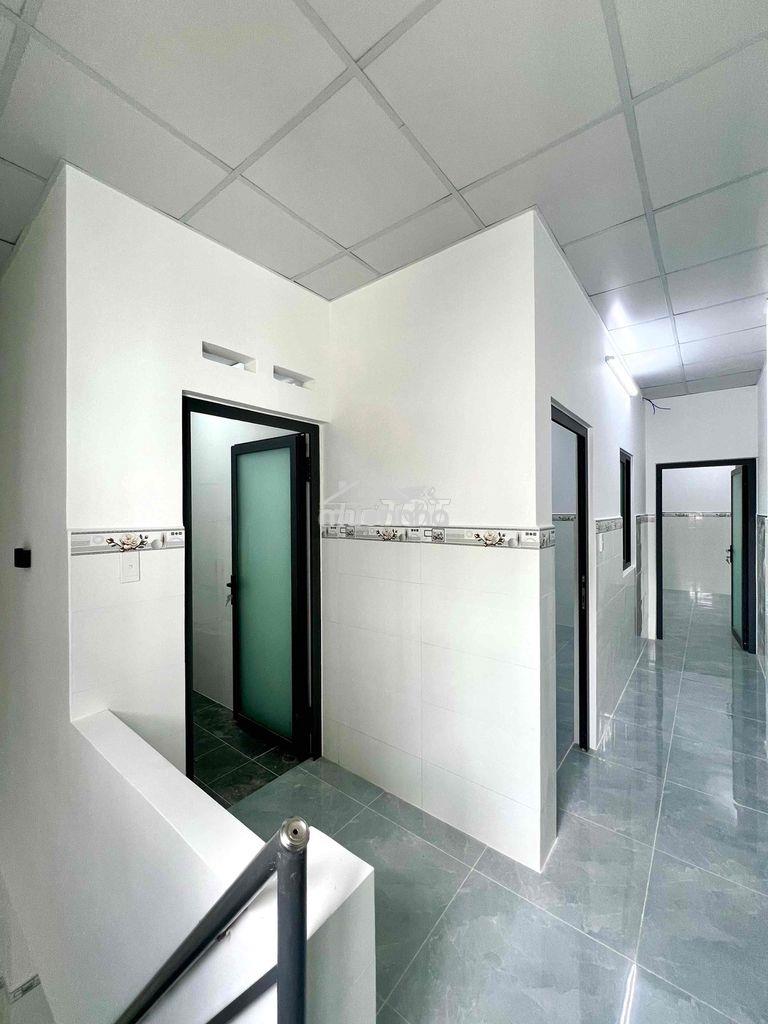 Nhà gần cầu vượt tân thới hiệp 5 x 21 trệt lửng - Ảnh 4