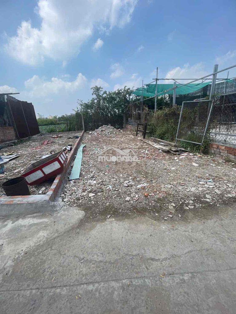 Đất nền cao tương lai vinhome hưng long mới