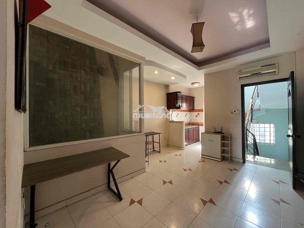 Cho thuê 2 phòng ngủ ban công 60m2 ngay tân định quận 1 sát ueh isb - Ảnh 3