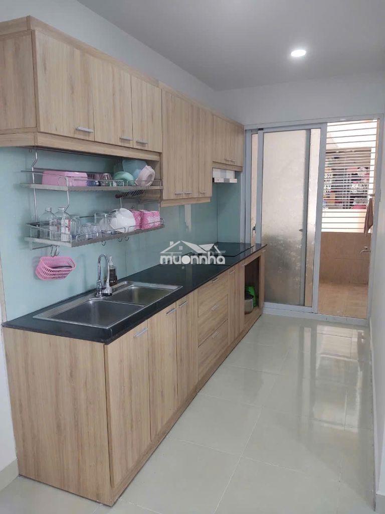 Cần bán chung cư khuông việt, 2 phòng ngủ 68m2, có sổ sẵn giáp đầm sen