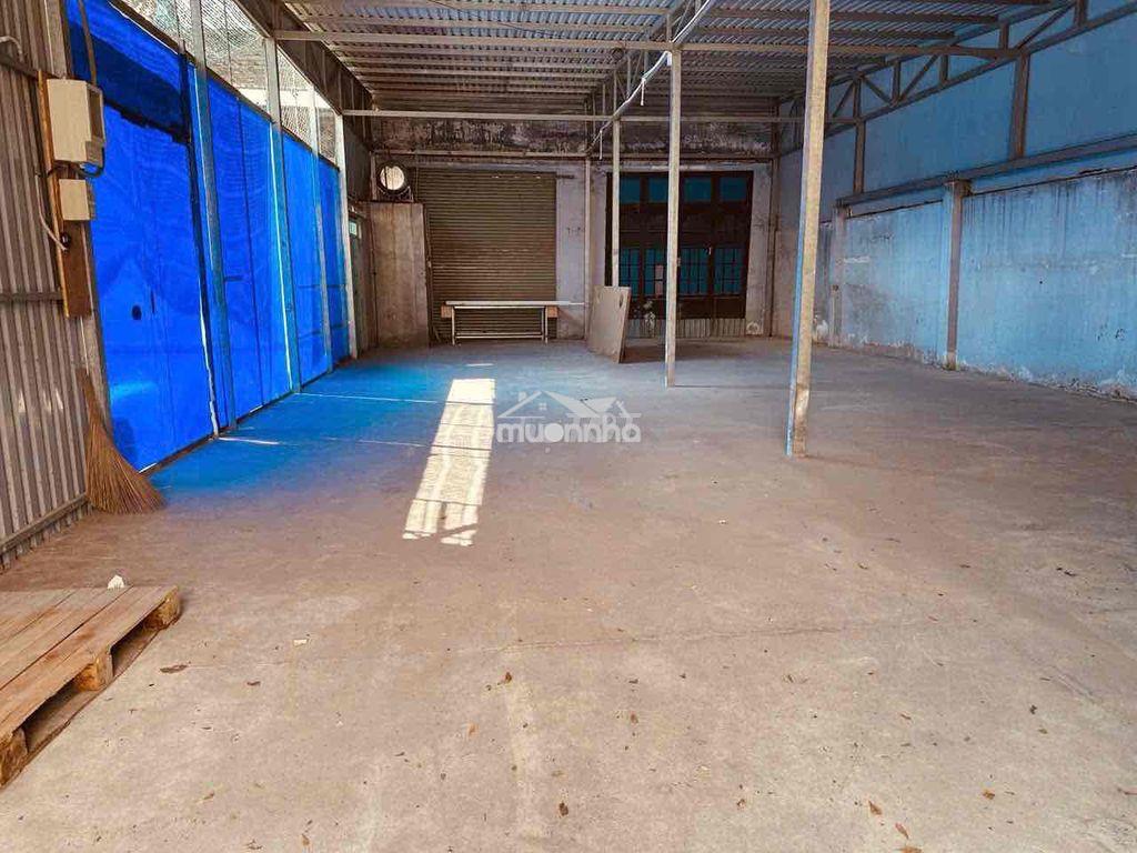 Cho thuê nhà kho xưởng 9x20m. sẵn điện 3 pha - Ảnh 4