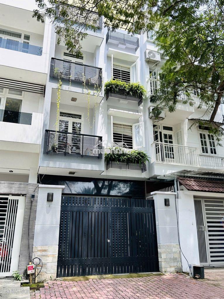 Nhà thành thái, p.12, q.10 – 4,5x20m – 1 trệt 3 lầu – 35tr/tháng