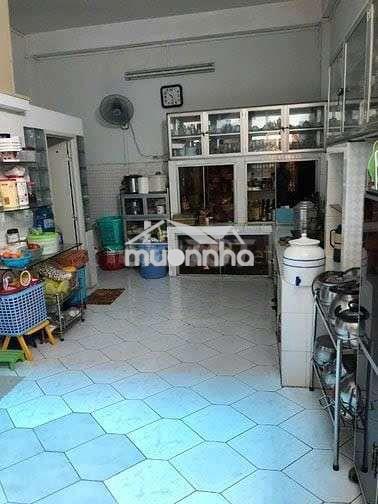 Mt đất thánh - 3,2 *11- nở hậu 3,8 - giá 6,1 tỷ còn tl - 3