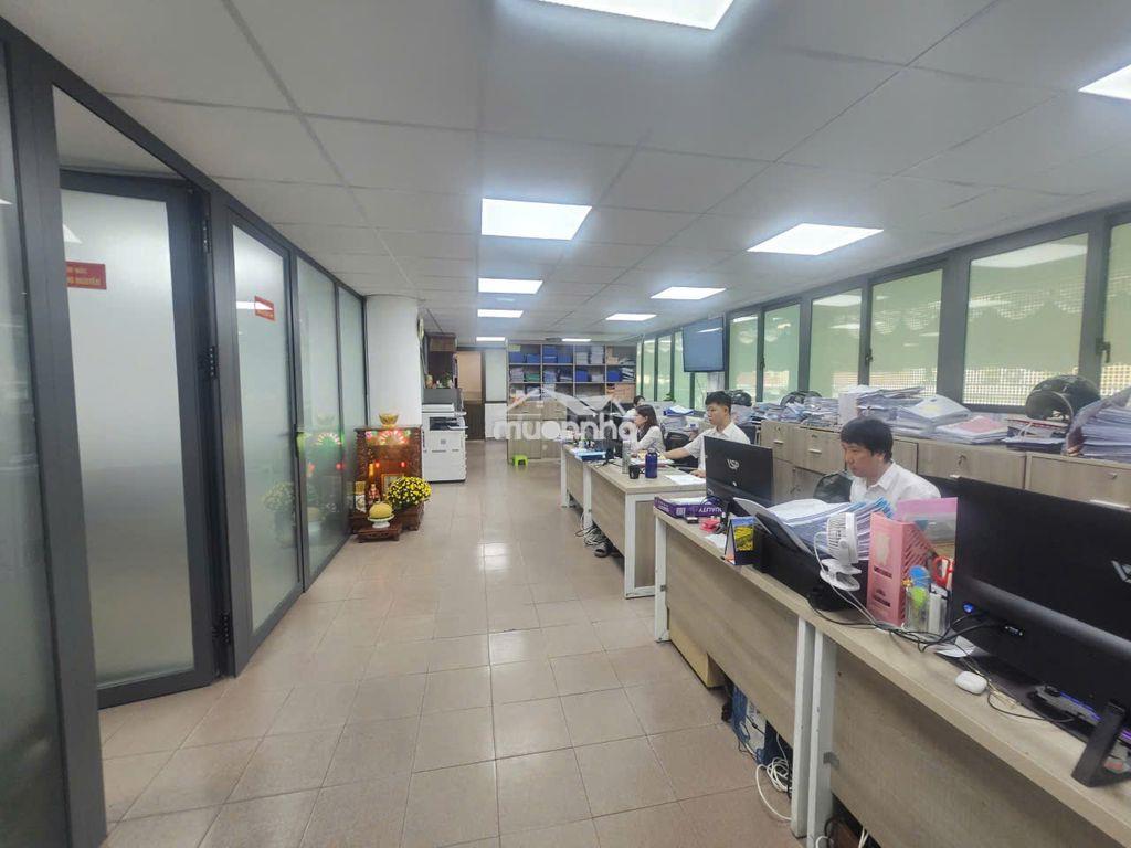 Vp lầu 1 vincom 3/2 50m2 mặt tiền lớn có cửa sổ mới đẹp ngay tttm - Ảnh 4