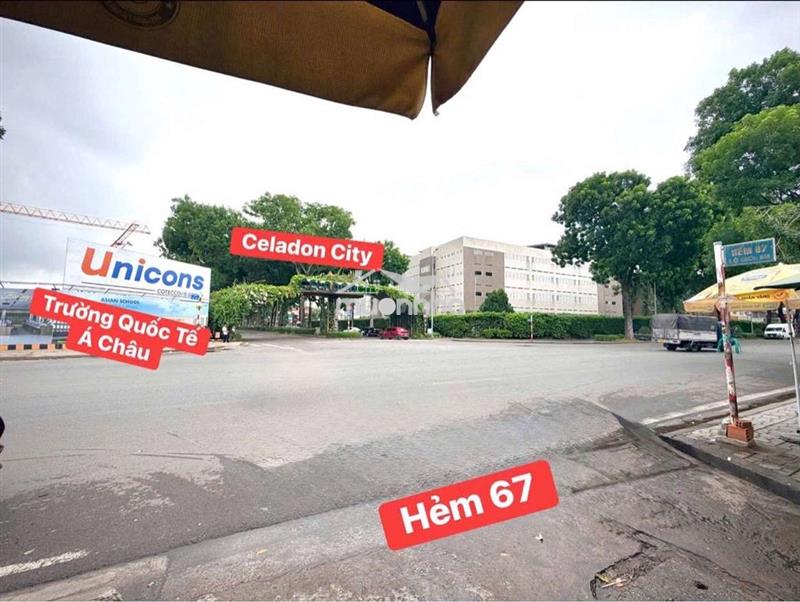 Hẻm xe hơi,36m2.3 tầng sát aeon tân phú
