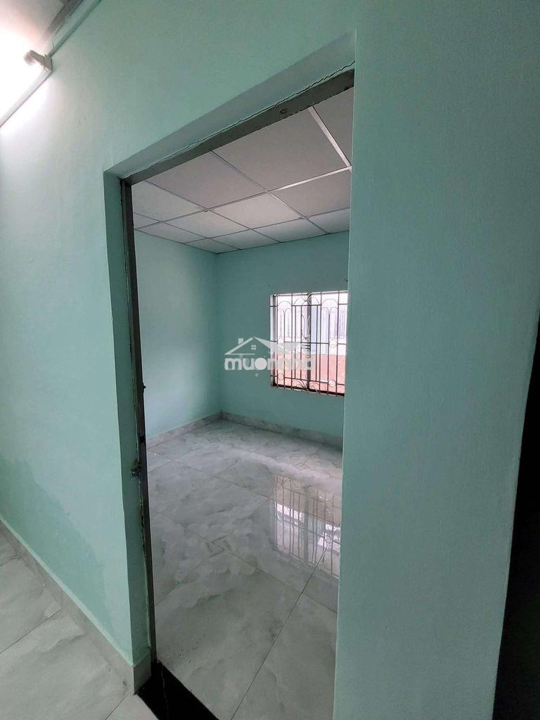 Nhà rộng 170m sân rộng 3pn đường lớn xe cont gần ngã 4 bình phước - Ảnh 4