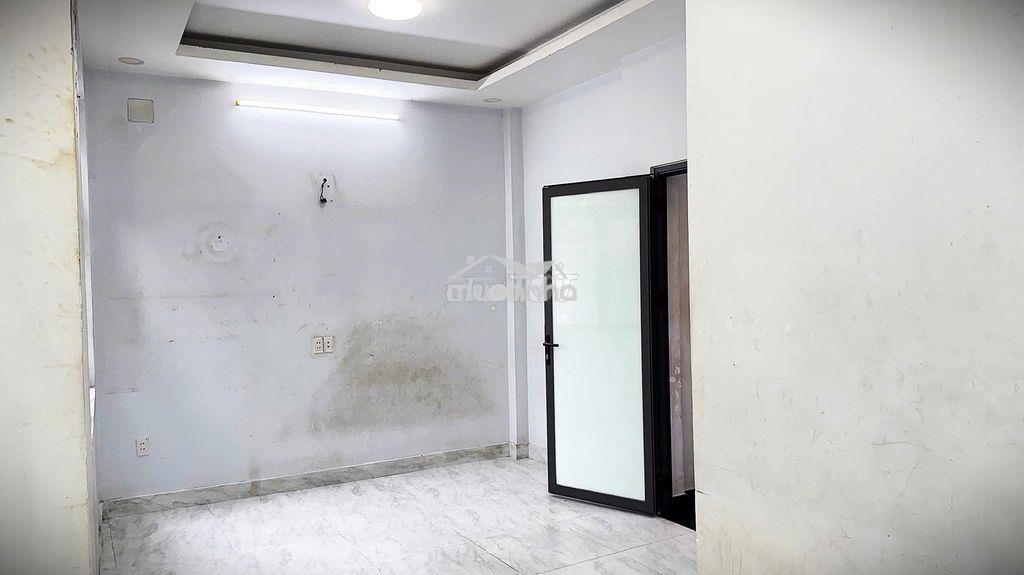 Gia đình chúng tôi cần cho thuê 1 căn nhà tại 163 lý nam đế p7, q11 - 3