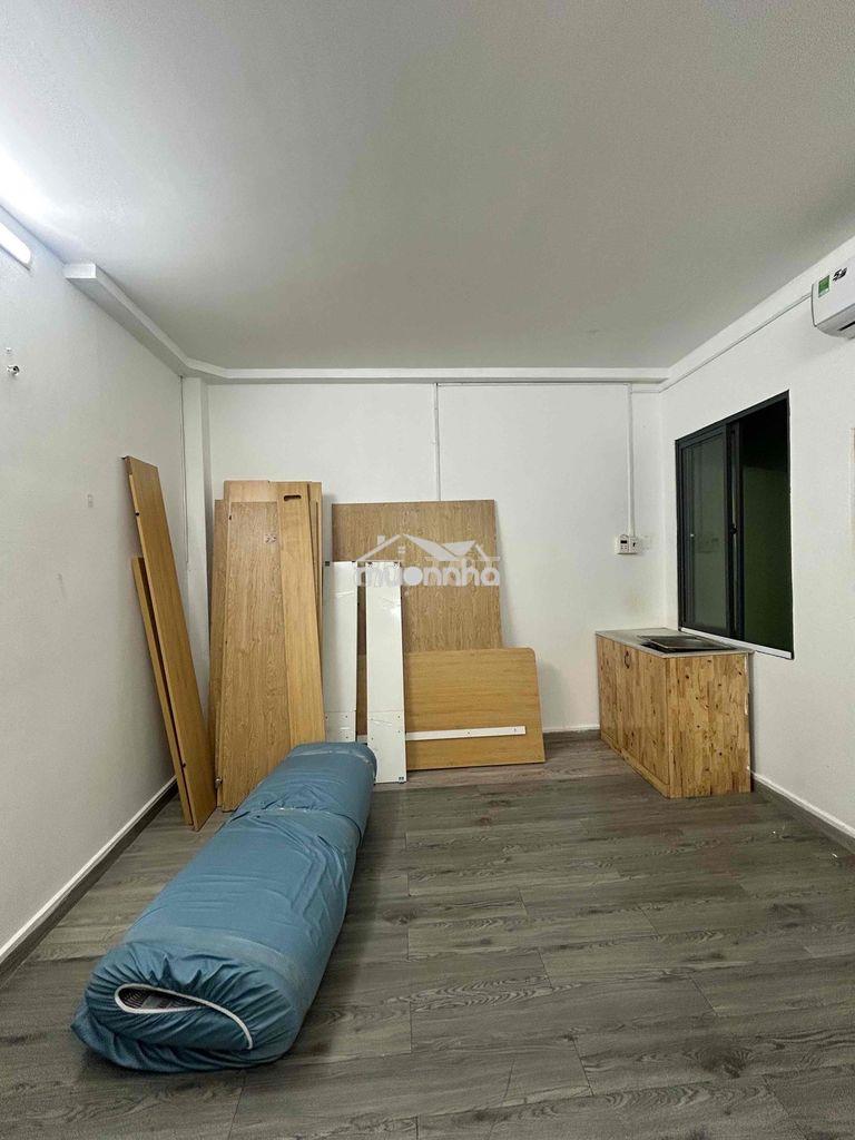 Phòng 30m2_ sudio cửa sổ giếng trời_ 43 cù lao - Ảnh 3
