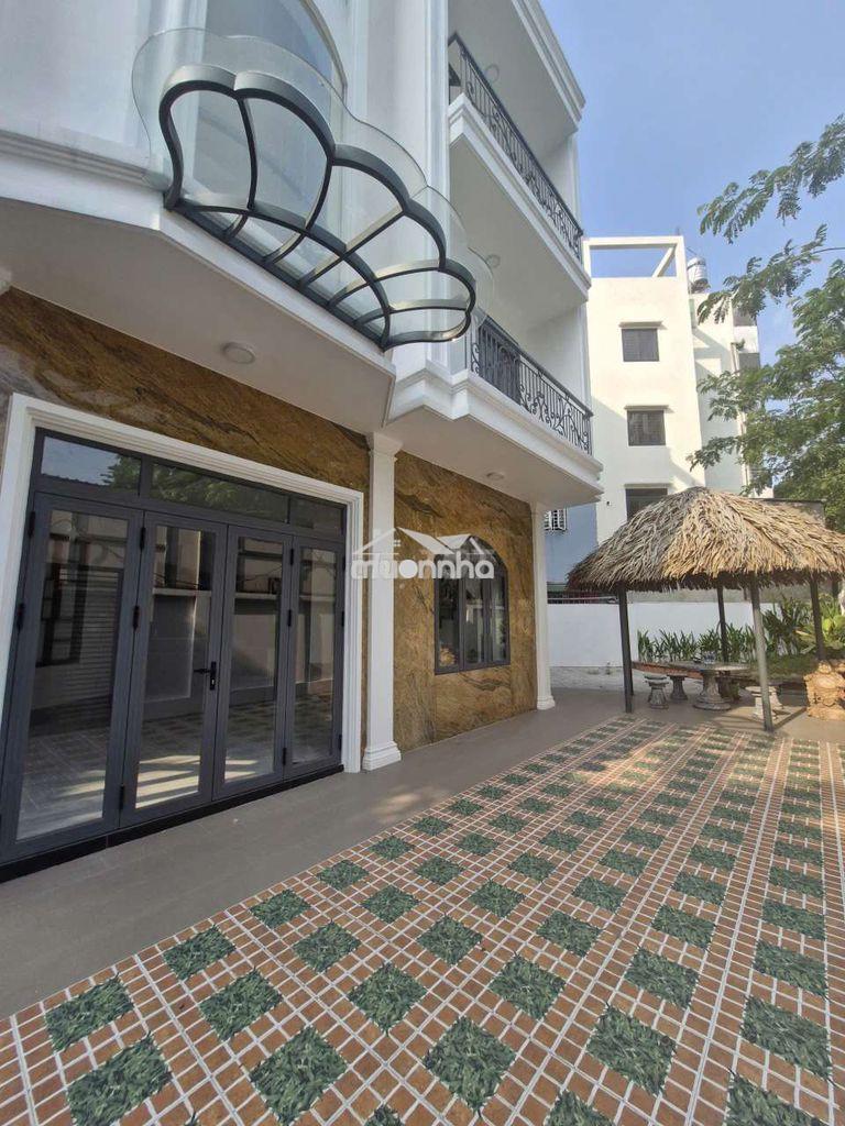 Nhà 2 xe hơi tránh nhau, cập ngay trường lê đức thọ, dt 215m2, 2l,st - Ảnh 2