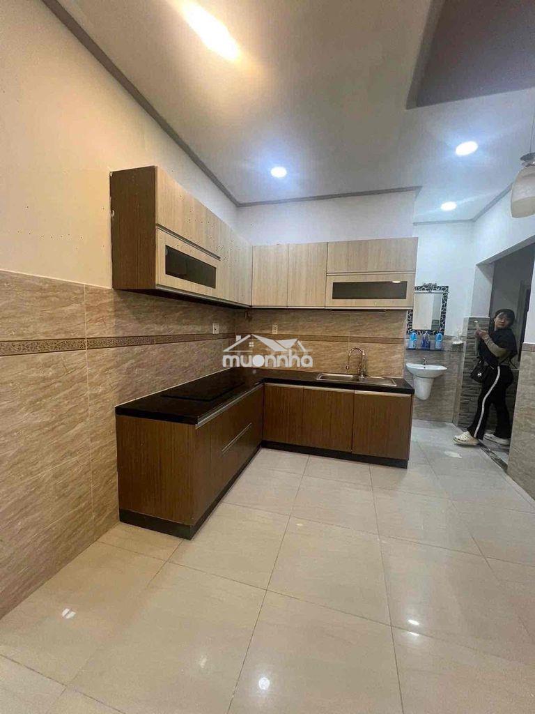 Nhà nguyên căn hẻm ô tô nguyễn bình gần ubnd nhà bè
