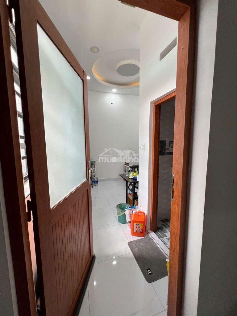 Nhà hẻm tỉnh lộ 10, giáp ranh quận 6 - Ảnh 4