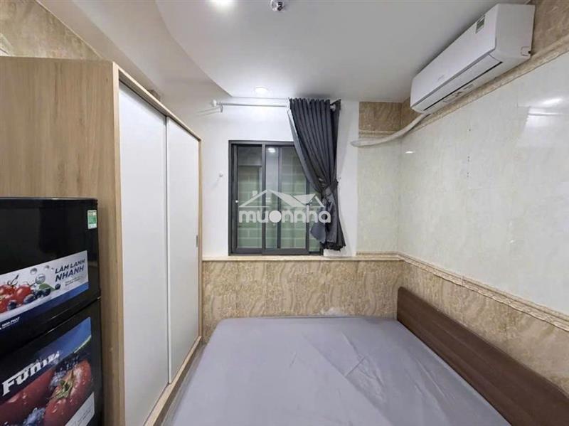 1pn riêng tách bếp full nội thất cửa sổ đường xe hơi cách pxl 100m
