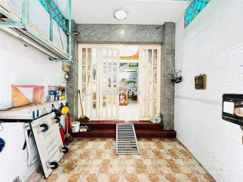 🏠 Cho thuê nhà nguyễn thần hiến – p.18, q.4