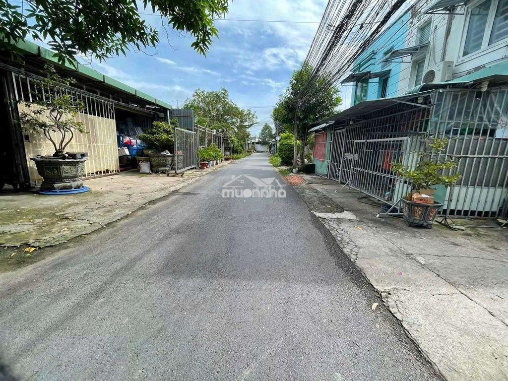 Bán gấp nhà giá rẻ hóc môn 380tr gần quốc lộ 22 - Ảnh 2
