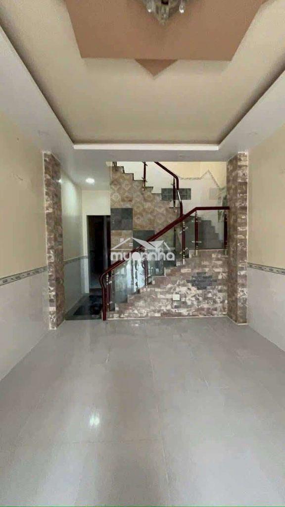 Nhà hướng tây.gần chợ bình thành.4 phòng ngủ,sân thượng  - 2