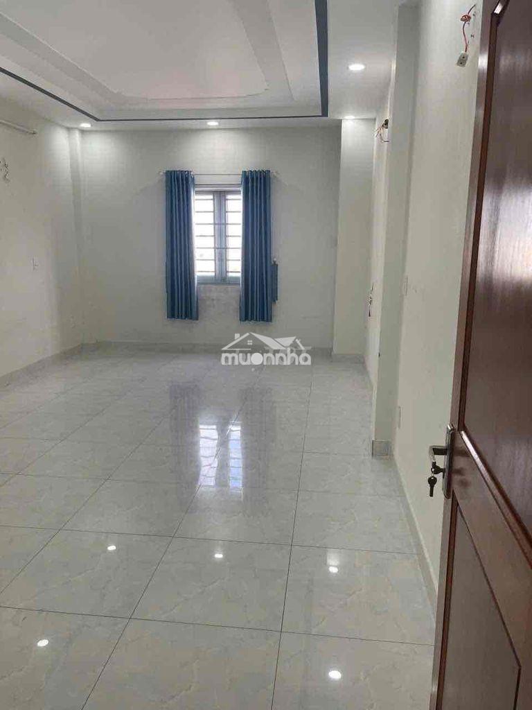 Cho thuê nhà 1 trệt , 3 lầu dt 4x25 , giá thuê 22tr - Ảnh 4
