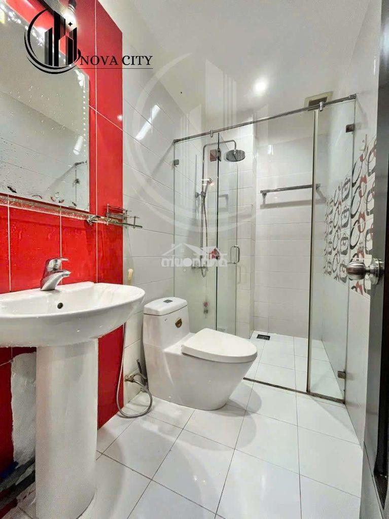 Vì phải vê quê gấp nên mình cần pass phòng ạ - 3